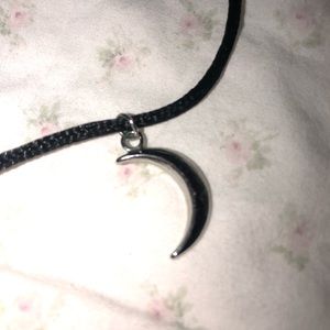 Moon Choker